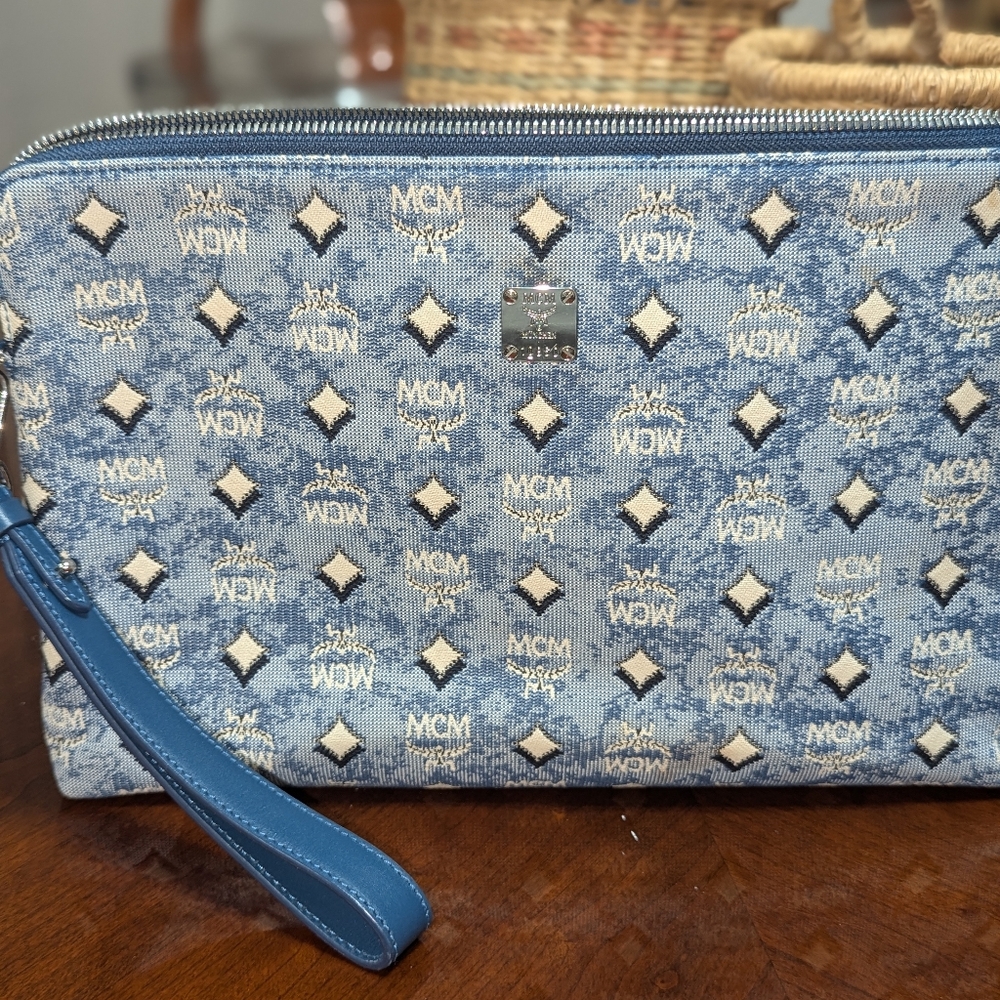 MCM Clutch